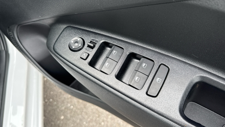 Hyundai i10 1.0 MPi Premium 5dr Petrol Hatchback